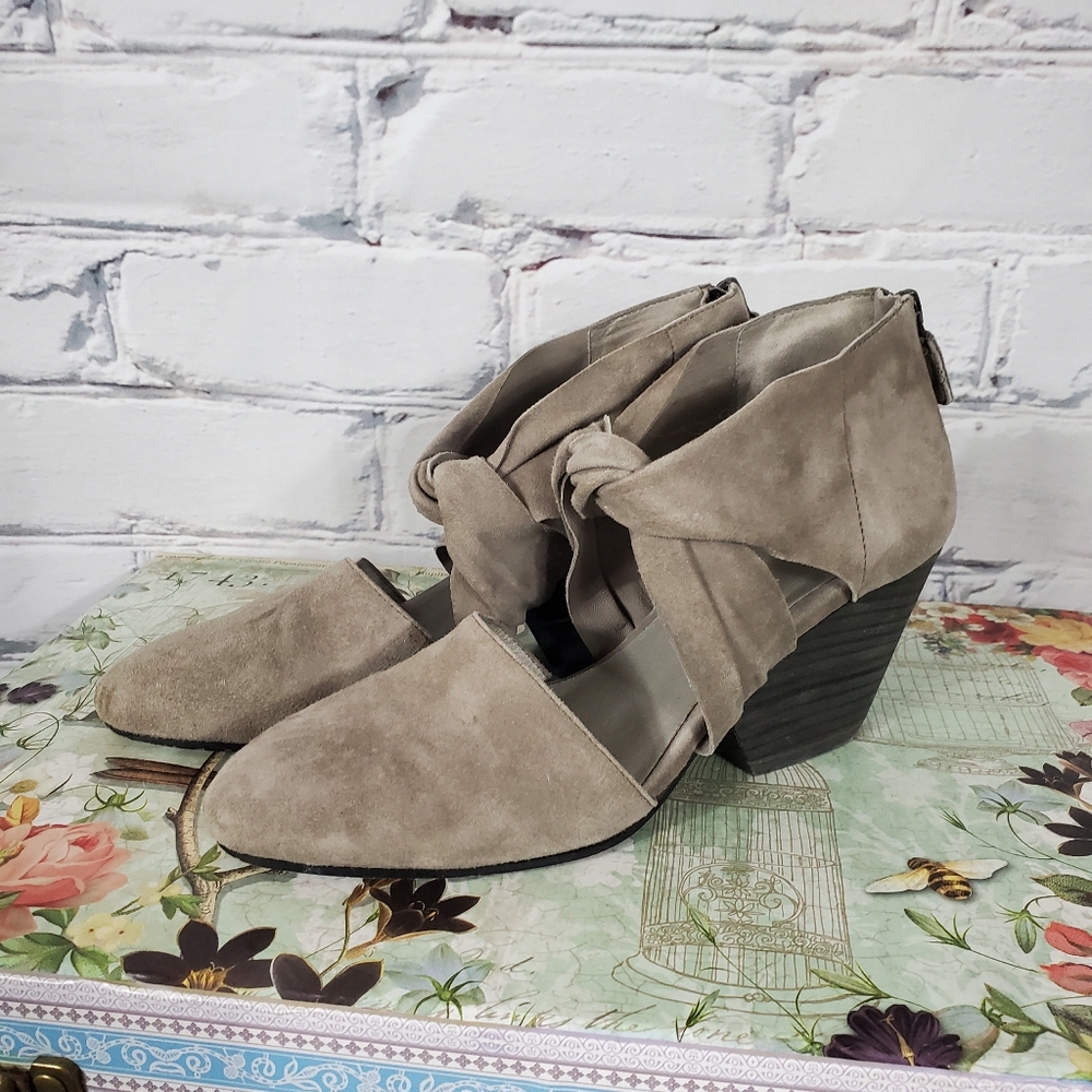 Eileen Mary Twist-Front Suede Pump